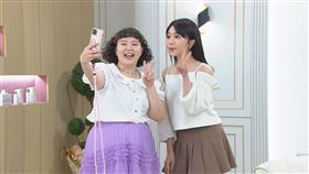 蔡家蓁客串《愛的榮耀》，合體宮美樂。（圖／民視提供）