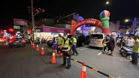 虎尾警分局今（14）日公布交通管制點，將在重要路口執行，呼籲用路人配合。（圖／翻攝自雲林縣警察局虎尾分局）
https://www.facebook.com/huweiprecinct/?locale=zh_TW