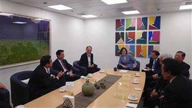 前總統蔡英文會見日本跨黨派議員組成的「思考日本安全保障議員之會」（翻攝自長島昭久X）