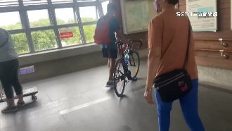「穿越火車站」走捷徑　腳踏車禁騎得牽