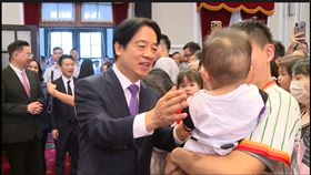 賴清德總統今（15）日出席總統府及國安會的親子日活動。（圖／總統府提供)