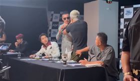 孫安佐掐脖，拳王反擊呼巴掌，「台中燒打雞」韓森，還原，孫安佐當評審還狂嗆選手(圖／民眾提供)