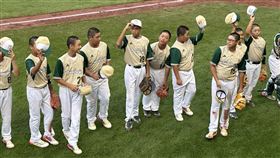 威廉波特少棒賽台灣隊晉級2024威廉波特世界少棒錦標賽台灣隊14日晉級，小將向鼓舞加油的台僑們致意。中央社記者廖漢原威廉波特攝  113年8月15日