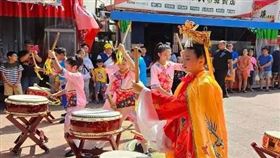 ▲啟明國小演出畫面（圖／翻攝自林幸福臉書專頁）