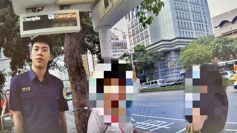 母女沒錢坐車崩潰大哭　帥警1暖舉被讚爆
