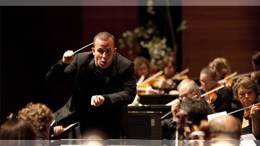 大都會歌劇院續約涅傑—瑟貢