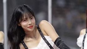 有網友好奇李多慧的魅力在哪，而其他人也紛紛給予解答。（圖／翻攝自IG）