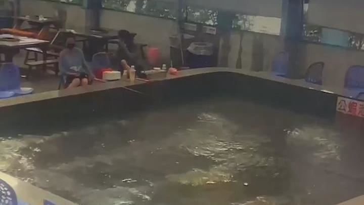 宜蘭縣近海5.7地震　釣蝦池瞬間波濤洶湧