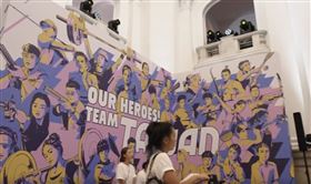 賴清德開箱台灣英雄派對總統府佈景。（圖／翻攝自@william_chingte threads）