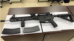 槍手,角頭,鴨頭,步槍,東港鎮,高雄市,左營區,屏東,美國