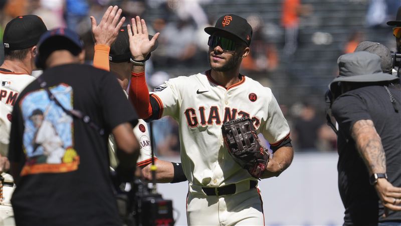 菜鳥犧牲觸擊點成首安 同場炸裂生涯首轟