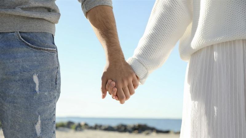 台灣跨世代戀愛金錢觀調查！約會誰買單？