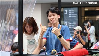 圖輯／奧運台灣英雄遊行！林郁婷開心比讚