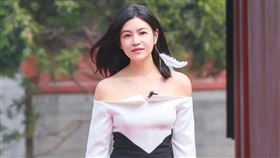 陳妍希目前投入新戲。（圖／翻攝自微博）