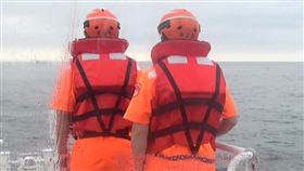 海巡署仍在尋找失聯的3名中國籍船員。（圖／翻攝畫面）