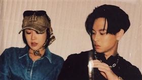 高爾宣愛妻芮德卸貨倒數三個月。（圖／翻攝自臉書）