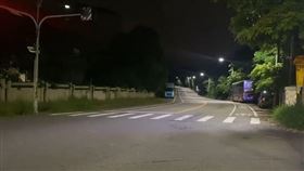 彰化送肉粽，139縣道一片死寂，網友稱連野狗都不見了。（圖／翻攝自彰化人彰化事臉書社團）