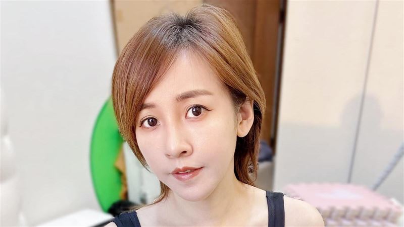 潔哥被酸整容臉爆氣！回嗆我X眼比妳臉正