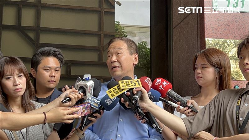鍾小平告發黃珊珊！酸柯文哲「笨得像雞」