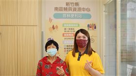 竹縣成立第8處輔具服務點  芎林便利站啟用為使長照需求者減緩身體退化、行動無礙，新竹縣政府在喜憨兒基金會芎林日照中心成立第8處輔具服務點「芎林輔具便利站」，19日正式啟用，提供輔具資訊及諮詢服務。（新竹縣政府提供）中央社記者郭宣(文三)傳真  113年8月19日