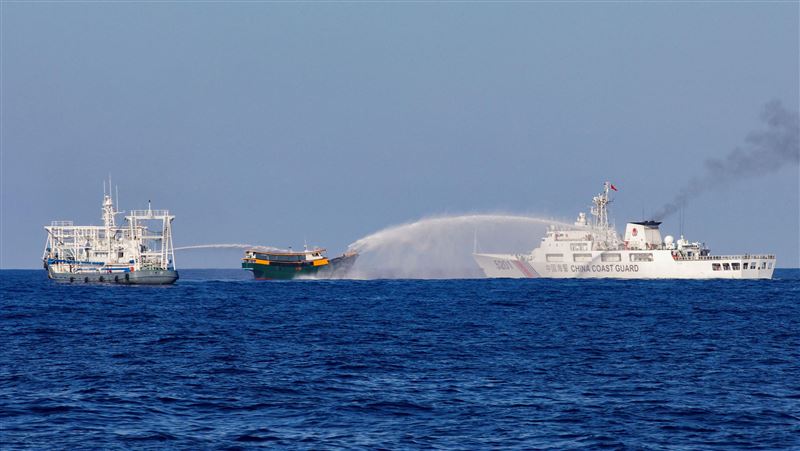 南海衝突加劇　中：菲船故意衝撞中艦艇