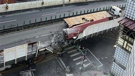 道路,高架,鋼材,拖板車,新北,三重,台北市