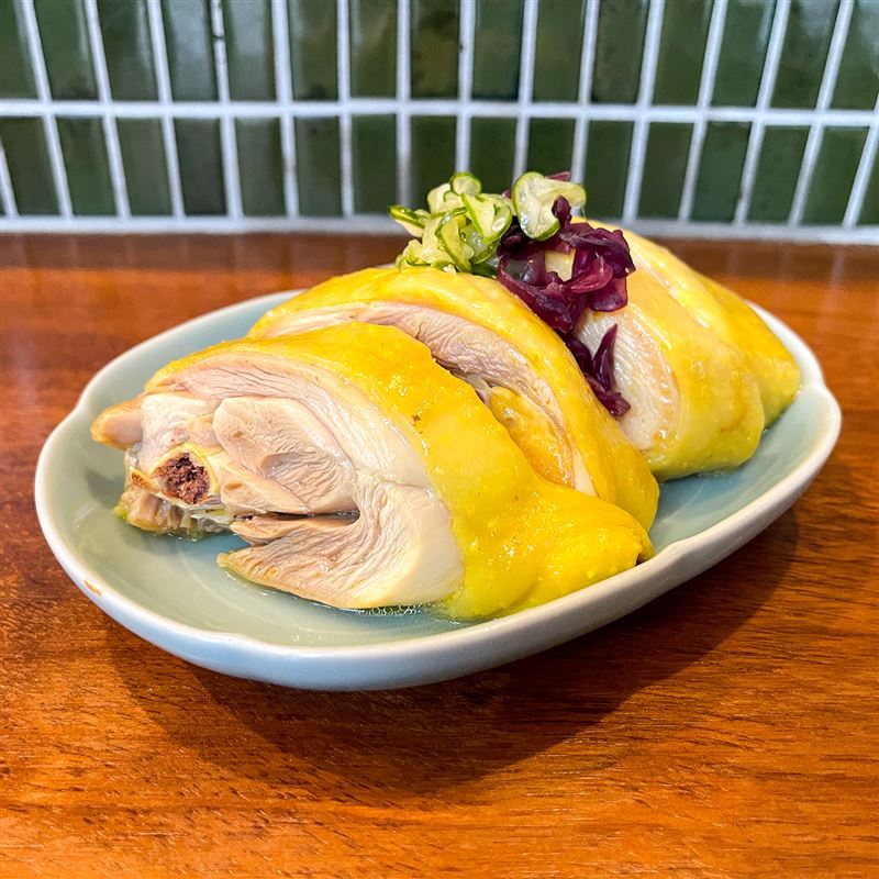 台中新入選必比登推介的店家中,裡小樓以台灣家常菜和小菜聞名