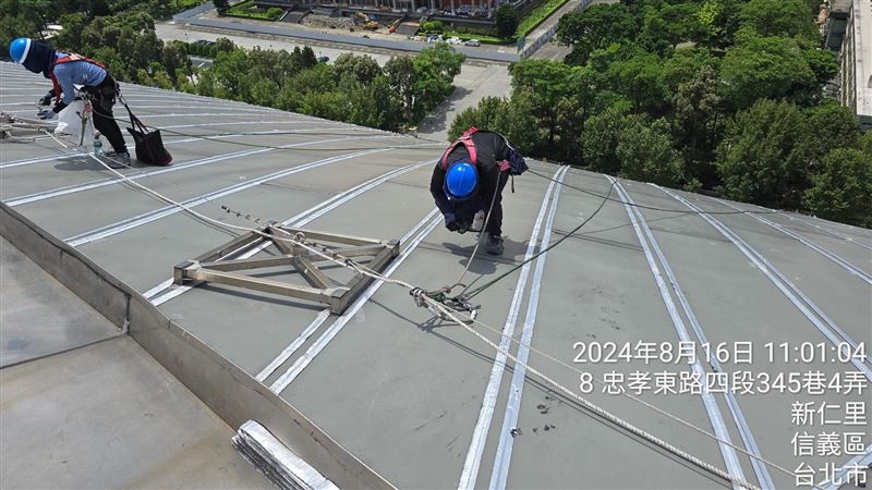 Sway轟混蛋還有臉貼文　李四川留言回擊