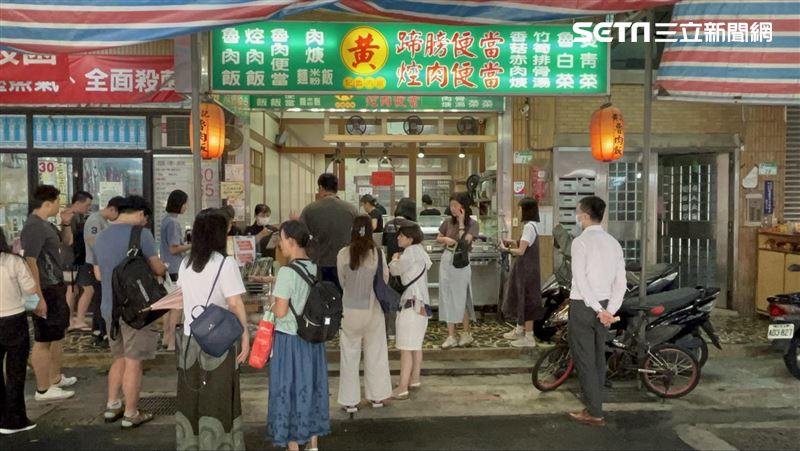 必比登魯肉飯宣布暫時店休數天。(記者賴俊佑攝影)