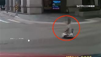 男童「騎車」闖馬路　駕駛急剎讓道險撞上