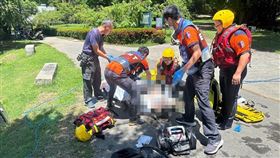 溺水,台南公園,命危,婦人