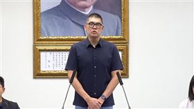 連勝文主持中常會。(圖/國民黨提供)