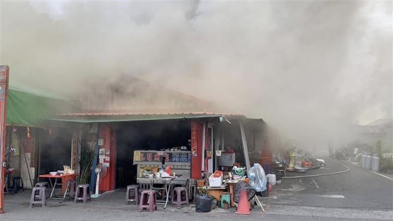 遇祝融毀！台南虱目魚名店擴大違建民傻眼