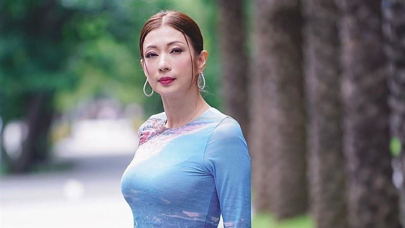 獨／吃一餐6千元　溫翠蘋曝美國驚人物價