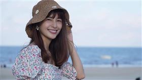 林舒語在國道上爆胎。（圖／翻攝自林舒語臉書）