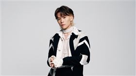 吳獻和台北電影節影后王淨是國中同學。（圖／環球音樂提供）