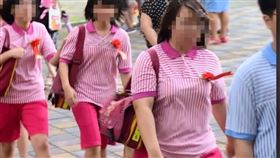 制服撞衫統一肉燥麵! 學生:還像菜瓜布.強胃散