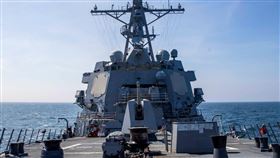 美軍驅逐艦「強生號」通過台海　第七艦隊撂狠話：國際成員不應被恐嚇