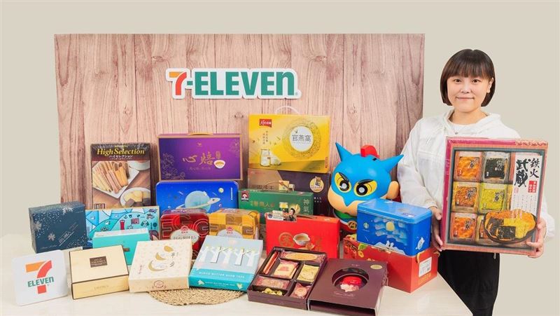 7-ELEVEN看準下半年節令多買禮盒需求倍增,販售逾千款特色禮盒滿足送禮自用需求。(圖/品牌業者提供)