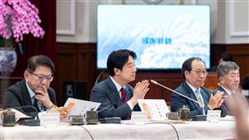 總統賴清德今（22）日主持「健康台灣推動委員會第1次委員會議」。（圖／總統府提供)