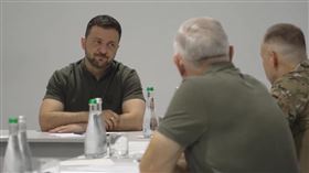 澤倫斯基視察蘇米州。（圖／翻攝自X@ZelenskyyUa）