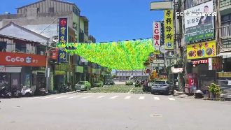 稻草？稻穗？鬼門關夜市布置挨轟像洗車場