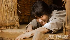 聽海湧》連俞涵幾乎只能憑表情和眼神透露心境。（圖／公視提供）