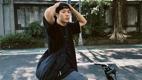 許光漢日前低調入伍。（圖／翻攝臉書）