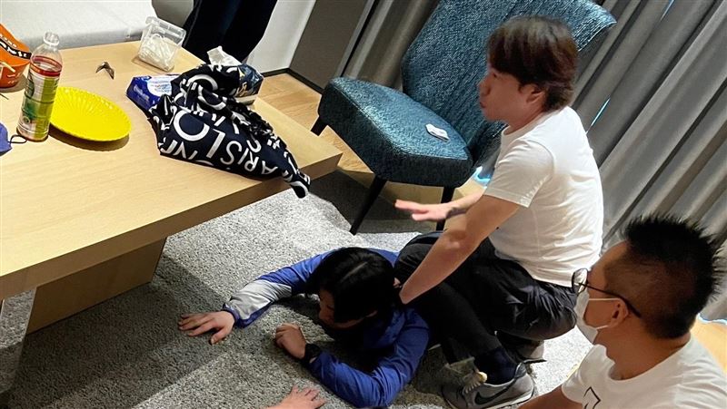 九州現金房遭扣現金1.6億！2點鈔機算壞了