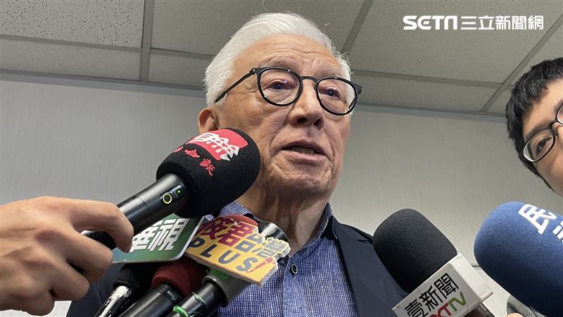 長榮喊九二共識！曹興誠：錢要回台灣繳稅