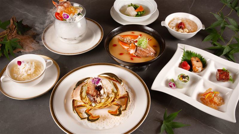台北萬豪秋蟹套餐　爽吃8百克大沙公