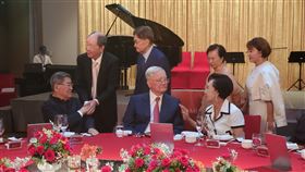 連戰鑽石婚宴會場，連戰現況。（圖／連戰辦公室提供）