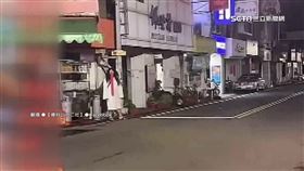 王爺宮前「扮白衣舌鬼」　農曆7月直播嚇壞眾人
