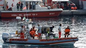 西西里島船難7人不幸罹難。（圖／路透社／達志影像）
